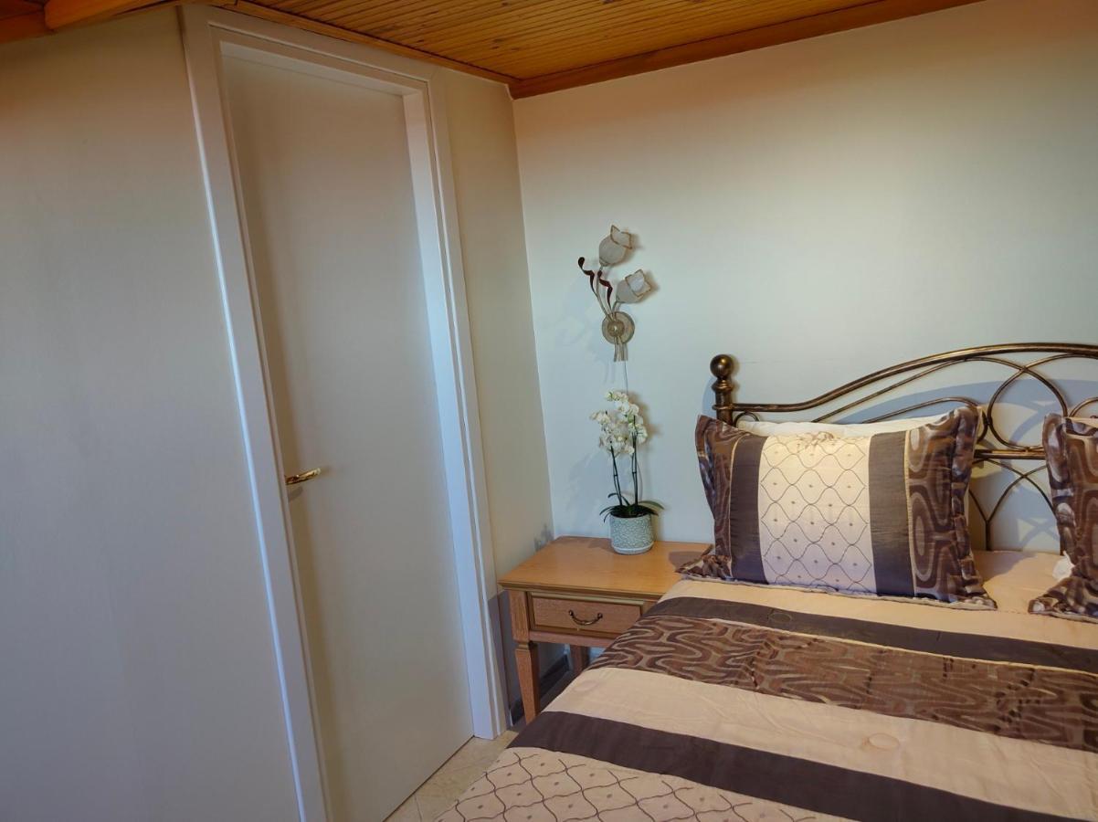 Vesta Appartement Thessaloniki Buitenkant foto