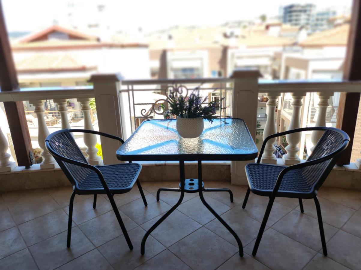 Vesta Appartement Thessaloniki Buitenkant foto